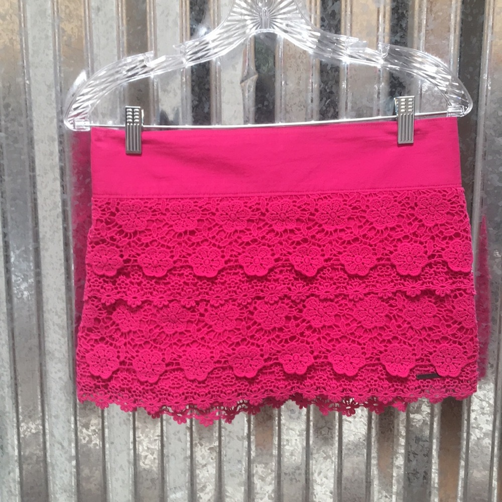 Abercrombie & Fitch Crochet Skirt 💕